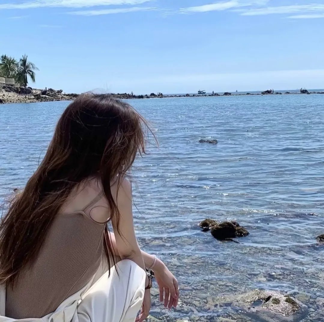 萌子美 虽然她有点怪 在线观看